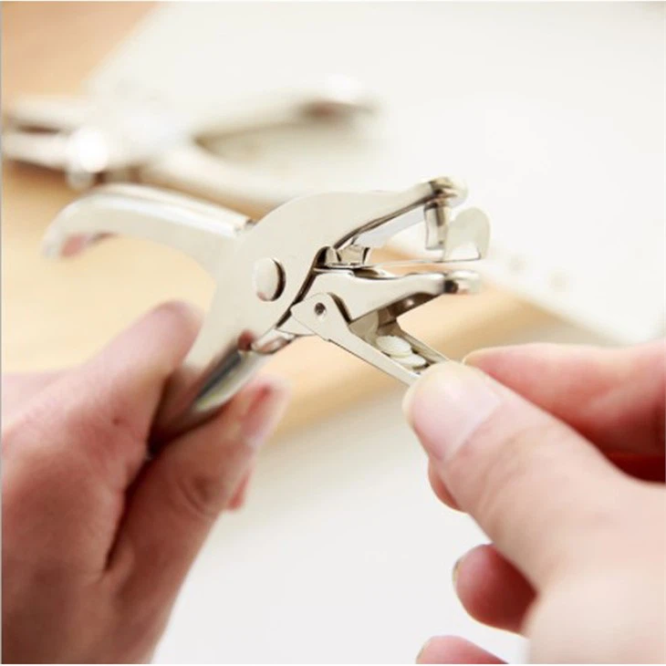 China Small Single Hole Stapling Plier Bulk